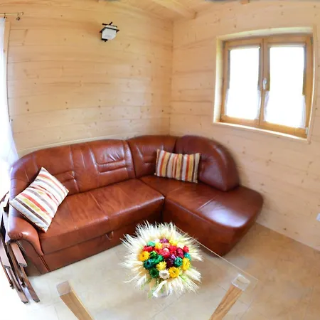 Komfortowe Osada Sniadania Sauna Grill Basen 木屋